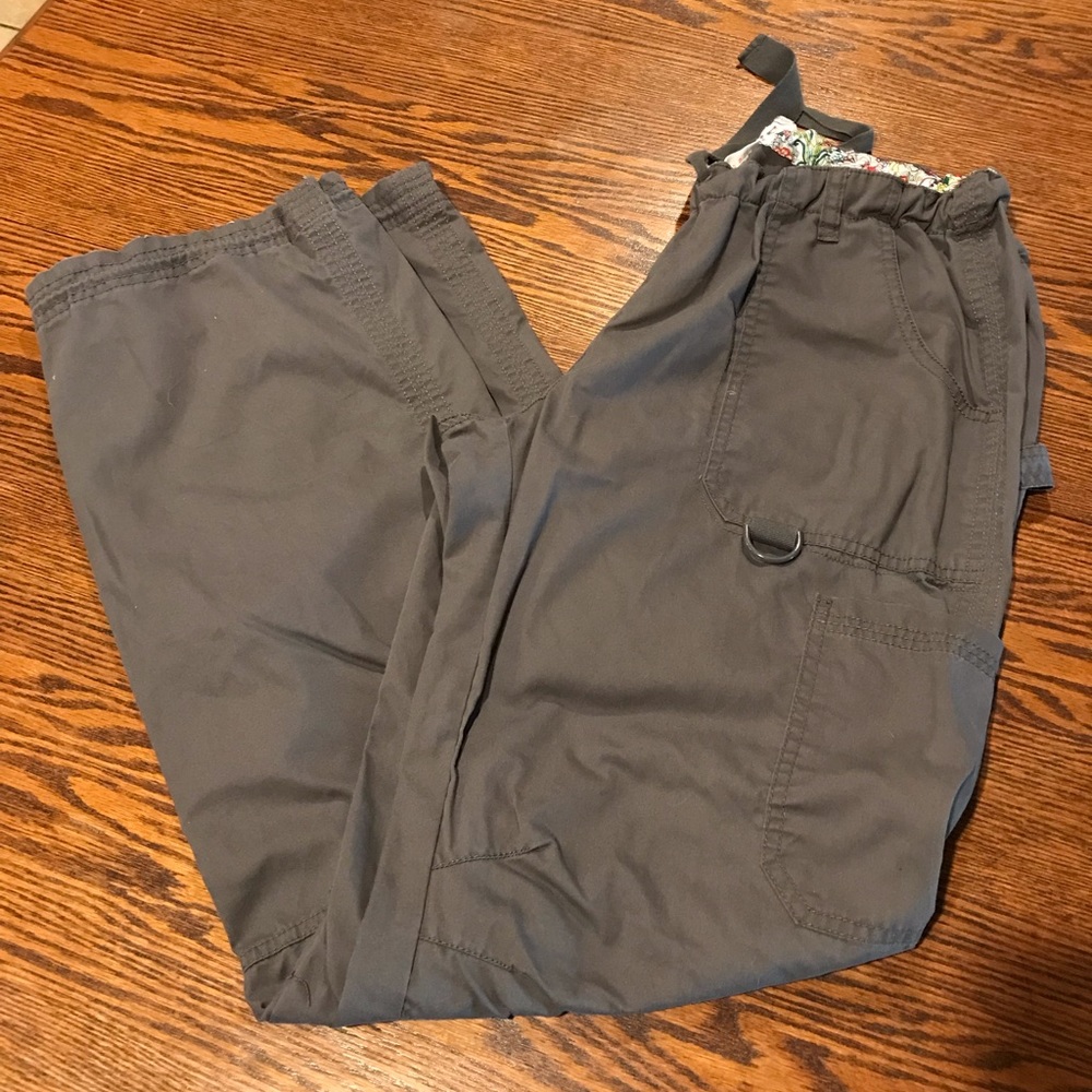 Koi Medium tall grey scrub pants